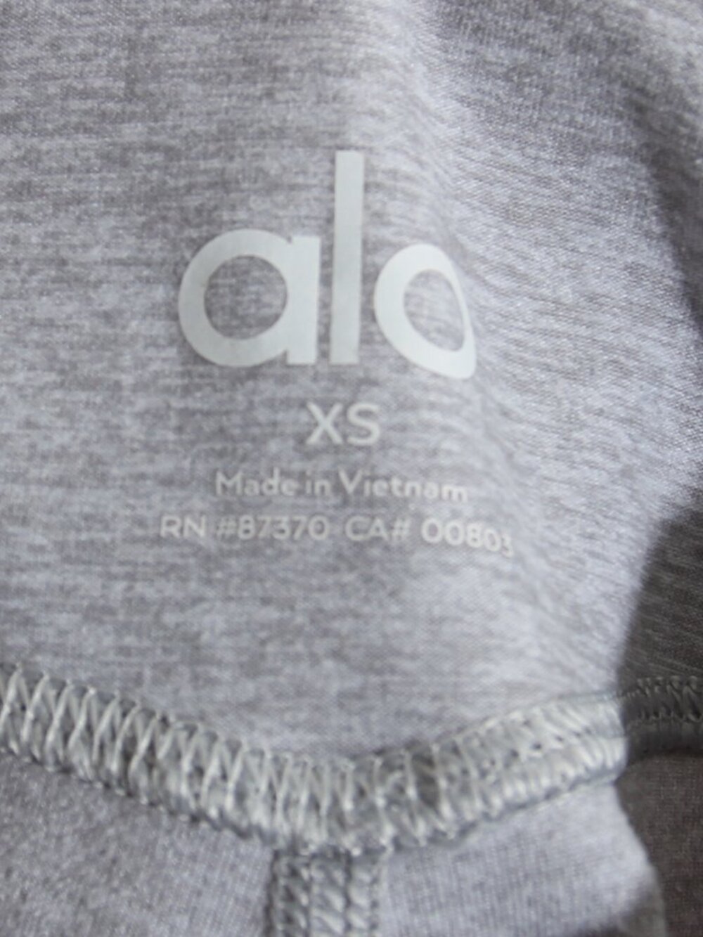 ALO Yoga Alosoft High-Waist 7/8 Highlight Legging Athletic Heather Grey Size XS - Picture 14 of 16
